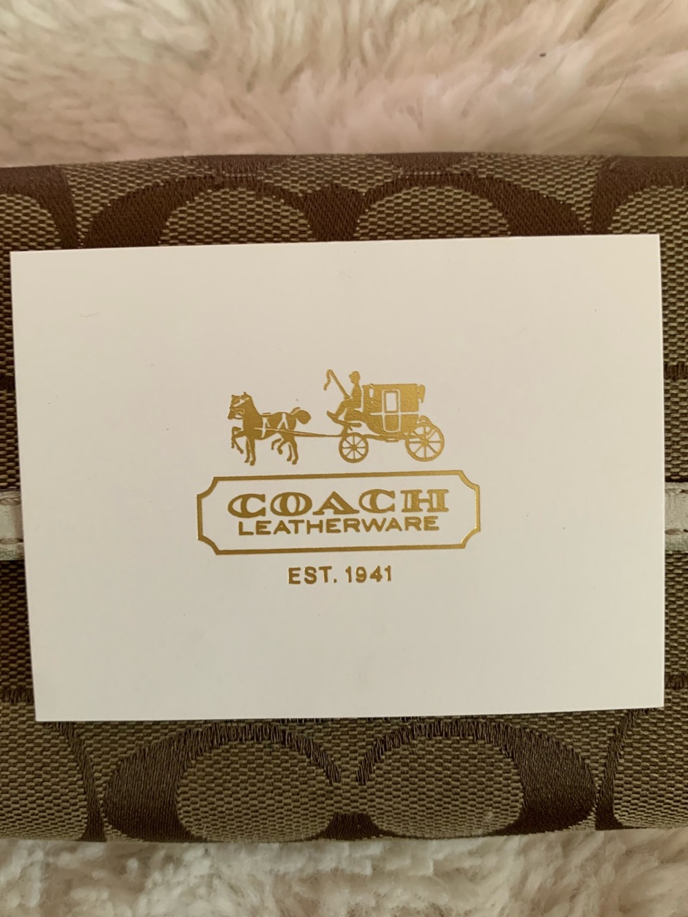 Coach Twist-Lock Wallet - Picture 3 of 6